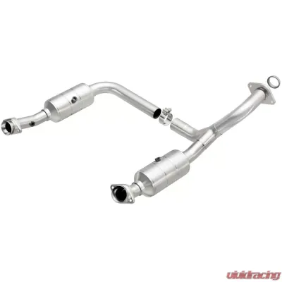 MagnaFlow OEM Grade Direct-Fit Catalytic Converter 49672 - 49672