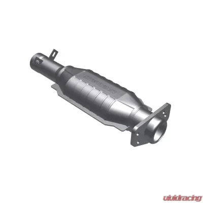 MagnaFlow Standard Grade Direct-Fit Catalytic Converter 93486 - 93486