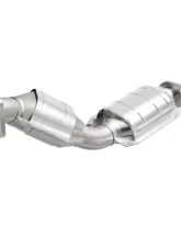 MagnaFlow Exhaust Products Direct-Fit Catalytic Converter Left                                     - 24086 - Image 2