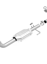 MagnaFlow 2001-2004 Toyota Sequoia OEM Grade Direct-Fit Catalytic Converter                                     - 49577 - Image 2