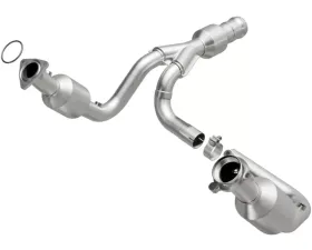 MagnaFlow OEM Grade Direct-Fit Catalytic Converter 52617