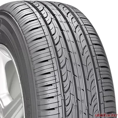Kumho Solus KH25 Tire 215/40 R18 85V SL BSW HK - 2141133