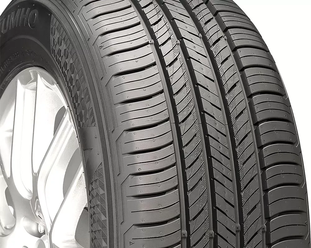 Kumho Crugen HP71 Tire 275/55 R20 113H SL BSW - 2231093