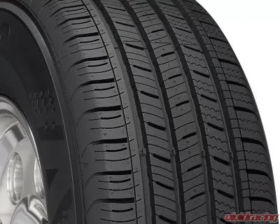 Kumho Solus TA11 Tire 235/65 R17 104T SL BSW - 2183243