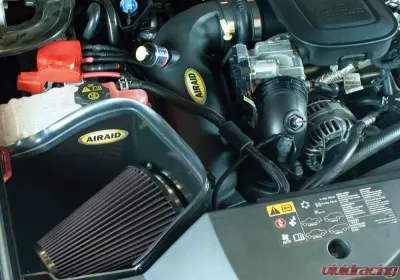 AIRAID Performance Air Intake System GMC Sierra 2015-2016 6.6L V8 - 202-295