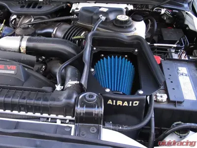 AIRAID Performance Air Intake System Ford Excursion 2003-2005 6.0L V8 - 403-131-1